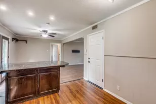 11049 Paddock Cir, Dallas, TX 75238 - Photo 11