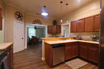 210 Hopkins, Alba, TX 75410 - Photo 7