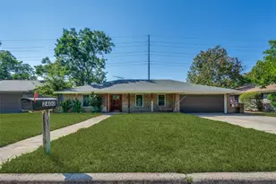 2400 W Lavender Ln, Arlington, TX 76013 - Photo 1