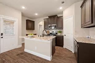 618 Redwood Dr, Greenville, TX 75402 - Photo 9
