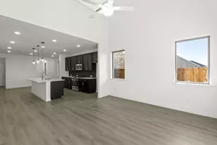 3644 Castle Dr, Celina, TX 75009 - Photo 13