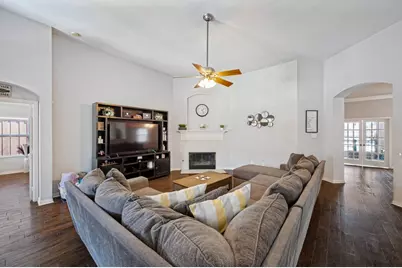 6408 Sapphire Drive, McKinney, TX 75070 - Photo 5