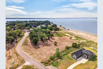 766 Sunset Court, Mabank, TX 75143 - Photo 3