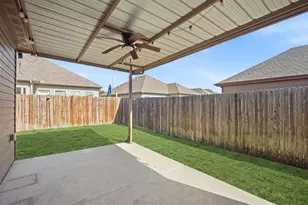 620 Redwood Dr, Greenville, TX 75402 - Photo 23