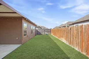 620 Redwood Dr, Greenville, TX 75402 - Photo 25