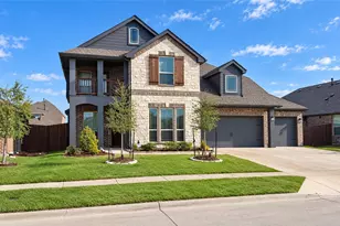 405 Laurel Ln, Glenn Heights, TX 75154 - Photo 1