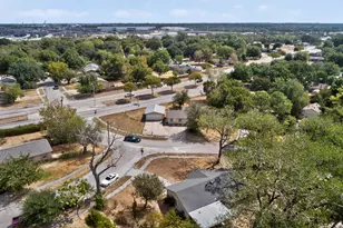 2402 Loyce Dr, Mesquite, TX 75149 - Photo 3