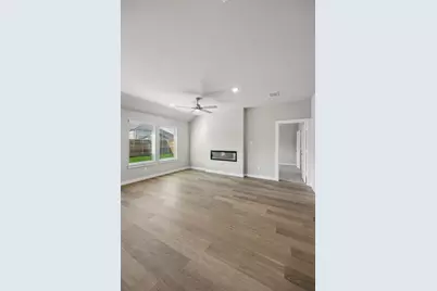 10625 Blakely Creek Road, Fort Worth, TX 76126 - Photo 13