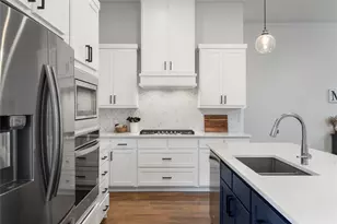 621 N Tyler St, Dallas, TX 75208 - Photo 9