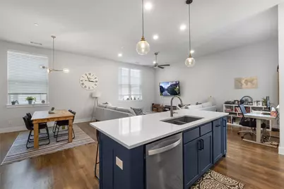 621 N Tyler Street #202, Dallas, TX 75208 - Photo 11