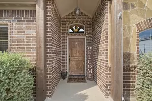 210 Timber Vly Ct, Weatherford, TX 76085 - Photo 9