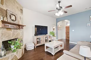210 Timber Vly Ct, Weatherford, TX 76085 - Photo 17
