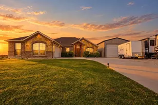210 Timber Vly Ct, Weatherford, TX 76085 - Photo 1