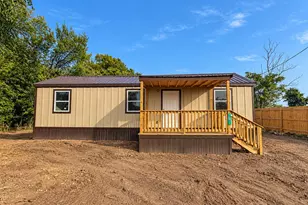 818 S Austin, Bremond, TX 76629 - Photo 1