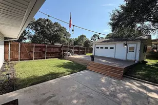 721 Hurstview Dr, Hurst, TX 76053 - Photo 15