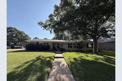 721 Hurstview Drive, Hurst, TX 76053 - Photo 3