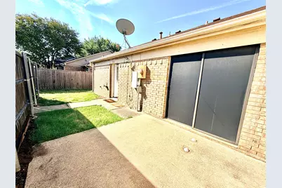 923 Binbrook Drive, Mesquite, TX 75149 - Photo 11