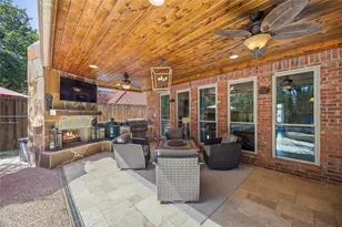 305 Brock St, Coppell, TX 75019 - Photo 5