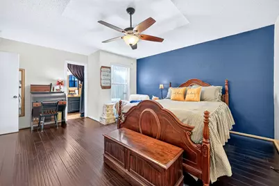 240 Dewey Court, Irving, TX 75060 - Photo 13