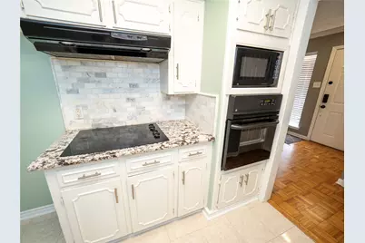 900 N Bowen Road, Arlington, TX 76012 - Photo 11