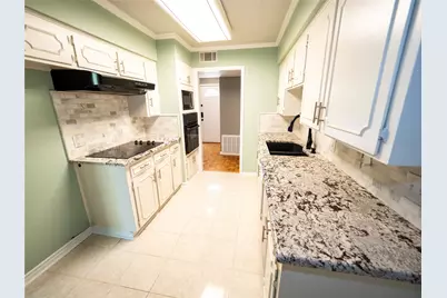 900 N Bowen Road, Arlington, TX 76012 - Photo 9