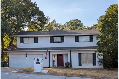 900 N Bowen Road, Arlington, TX 76012 - Photo 1