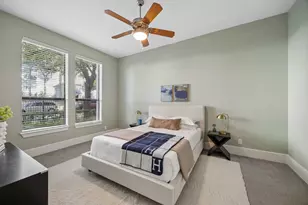 2606 Shelby Ave, Dallas, TX 75219 - Photo 11