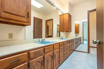 2300 W Main Street, Lancaster, TX 75146 - Photo 31