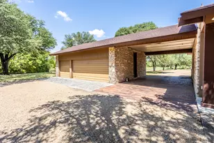 2300 W Main St, Lancaster, TX 75146 - Photo 5