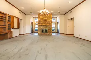 2300 W Main St, Lancaster, TX 75146 - Photo 13