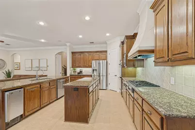 7501 Thistledown Drive, McKinney, TX 75071 - Photo 9