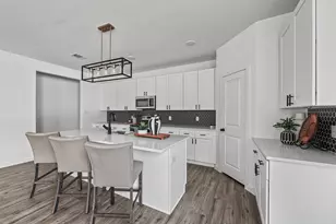 5822 Stonegate Cir, Granbury, TX 76048 - Photo 5