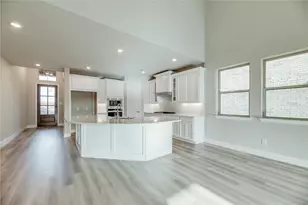 2121 Sumard Dr, Little Elm, TX 75068 - Photo 9