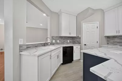 4730 Parkhaven Drive, Garland, TX 75043 - Photo 11