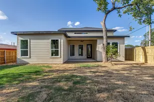 922 Claude St, Dallas, TX 75203 - Photo 9