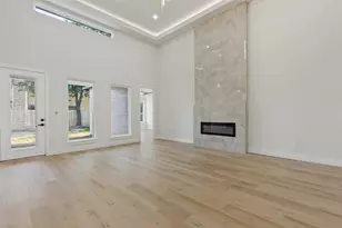 922 Claude St, Dallas, TX 75203 - Photo 3
