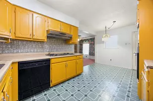 7235 Vecino Dr, Dallas, TX 75241 - Photo 11