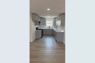 318 18th Street, Grand Prairie, TX 75051 - Photo 3