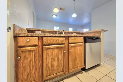 5017 Chapman Street #5019, Fort Worth, TX 76105 - Photo 3
