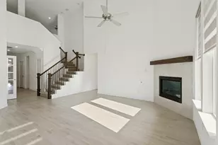 2121 Esher Dr, Little Elm, TX 75068 - Photo 11