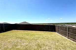 1121 Catalina Ln, Forney, TX 75126 - Photo 27