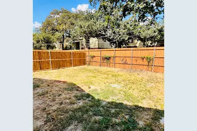 1703 Justin Lyn Street, Arlington, TX 76012 - Photo 13