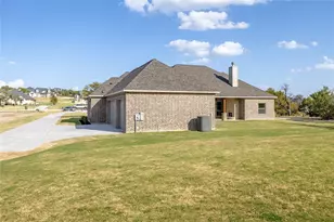504 Bush Ct, Weatherford, TX 76085 - Photo 35