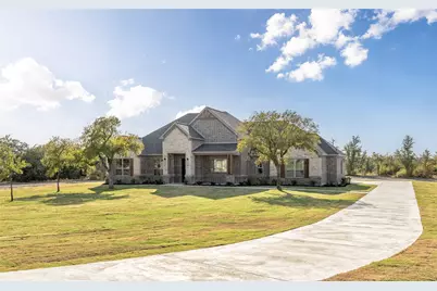 504 Bush Court, Weatherford, TX 76085 - Photo 3