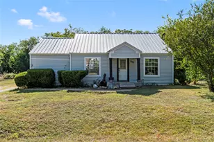 808 N Main St, Kemp, TX 75143 - Photo 1