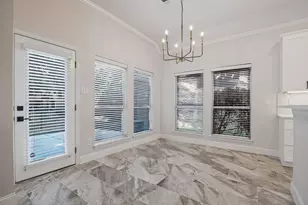 2907 Bluffview Dr, Garland, TX 75043 - Photo 9