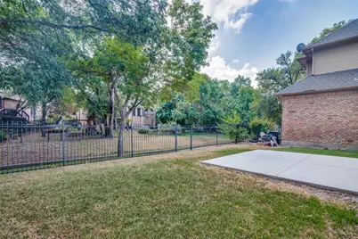 2907 Bluffview Drive, Garland, TX 75043 - Photo 23