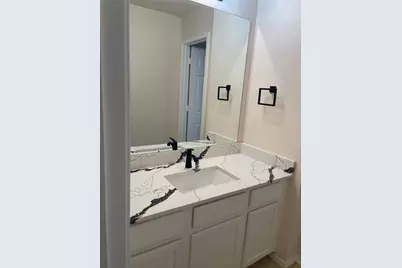 714 Crockett Drive, Mansfield, TX 76063 - Photo 5