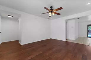 817 Warren Way, Richardson, TX 75080 - Photo 3