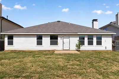 501 Roundrock Lane, Fort Worth, TX 76140 - Photo 25